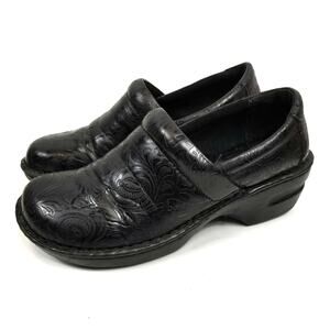 b.o.c Born Concept Black Embossed Vegan Faux Leather Clogs Size 8
